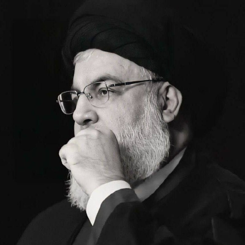 هيهات ان يأتي الزمان بمثله