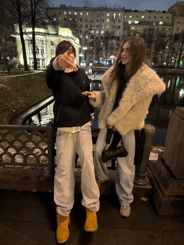 anaexxs