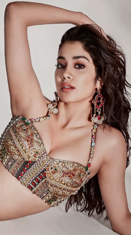 *Beautiful* ****❤️*******➡️*** [@actress\_janhvi\_kapoor](https://t.me/actress_janhvi_kapoor)