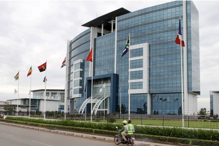 **Le groupe bancaire panafricain et son …