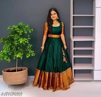 Aishani Ensemble Kurtis