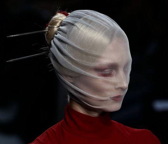 *Gareth Pugh Spring/Summer 2013.*