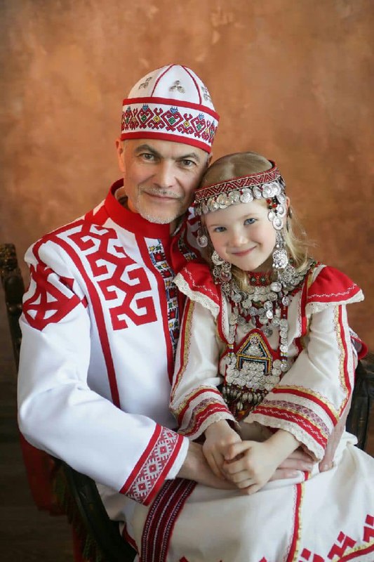 Chuvash Turk father with daughter ***🏞***