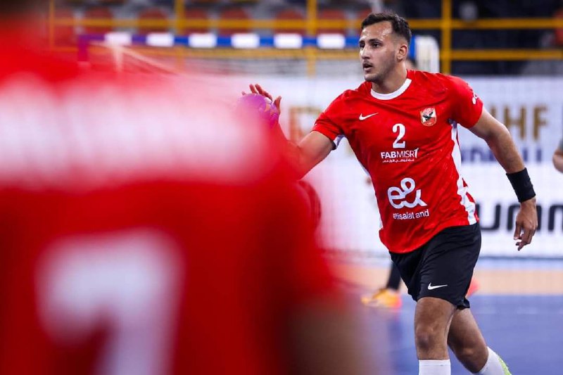 الاهلي ينهي الشوط الأول بالتقدم 20-6 …