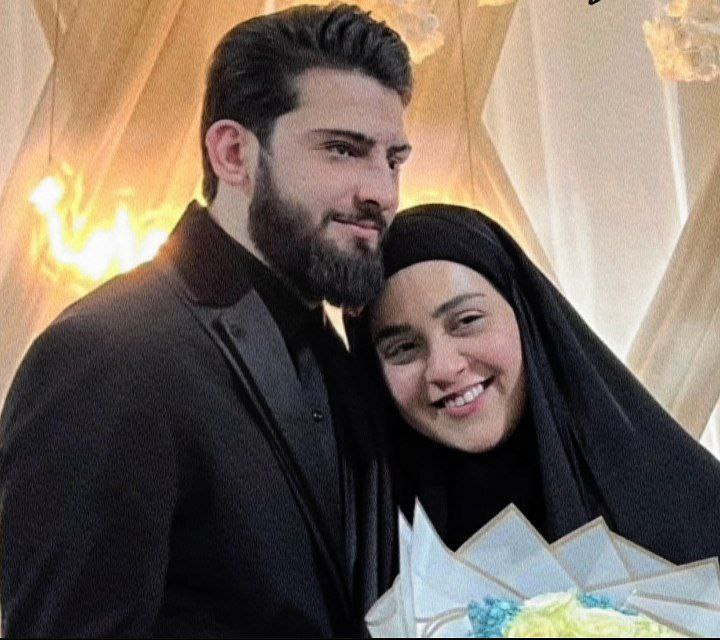 /به زانو نشستم و در برابر …