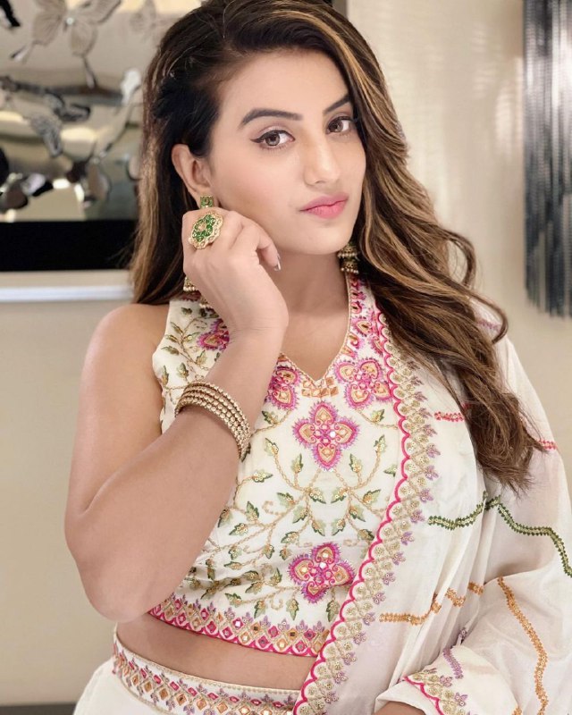 Akshara Singh 💃
