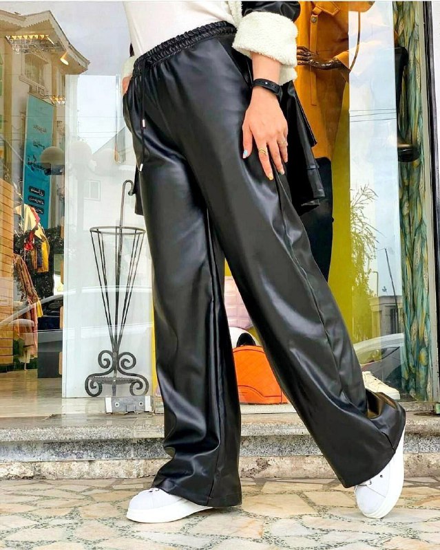 ?اکسسوری ولباس زیر نگین?