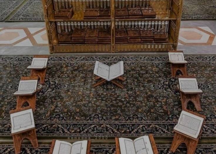من الطرائف أنّ أحدَ الطلابِ كان …