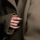 𝐴.
