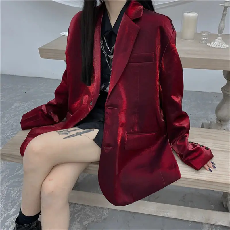 красный пиджак