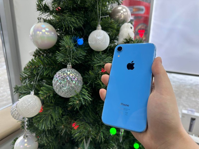 **iPhone XR на 128 gb blue …