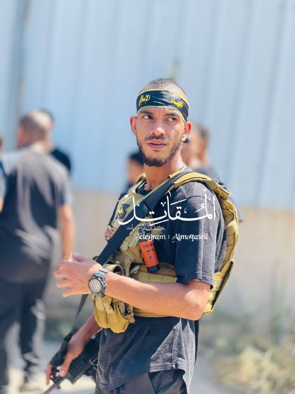 **كَالأَمسِ قَبل سَنَواتٍ اِكتمَلَ البَدر