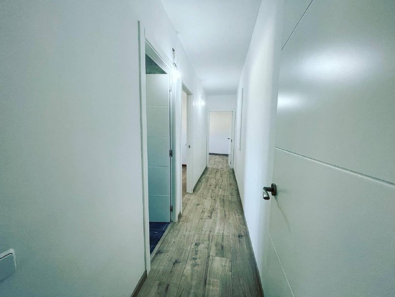 Аренда и продажа недвижимости в Барселоне, …