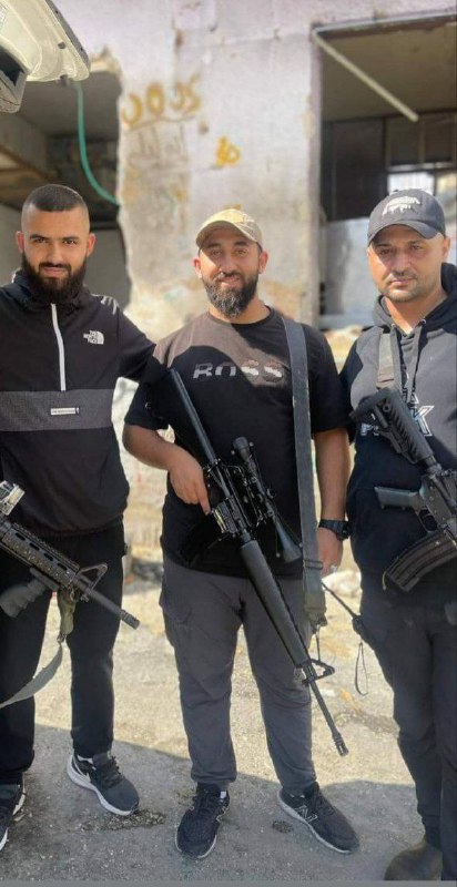 اللهُم افْتَح لهُم أَبوابَ جَنّتِك