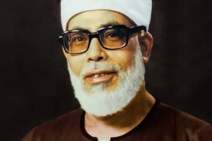أحب القرّاء إلى قلبي ..***💚******🍁***