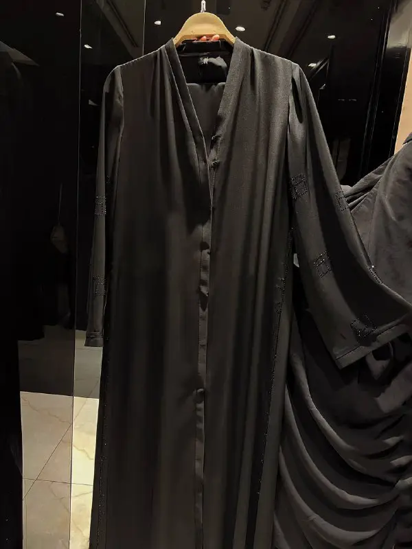 Amira’s Abayas