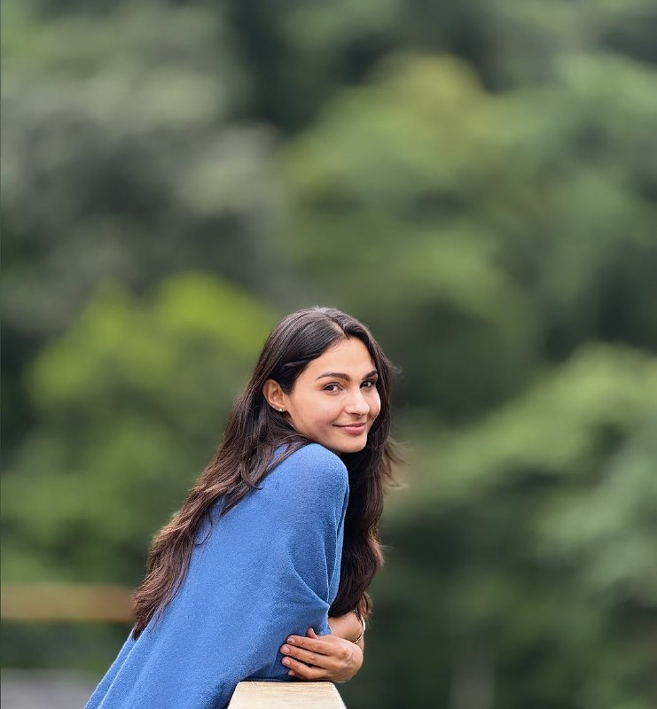 Andrea Jeremiah 💃