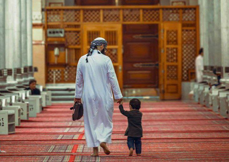 أبي يا وردة أحلامي ، وينبوع …