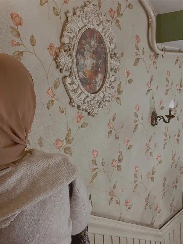 *****?***** **ولقد مرَّت عليَّ ليالٍ ثقيلة