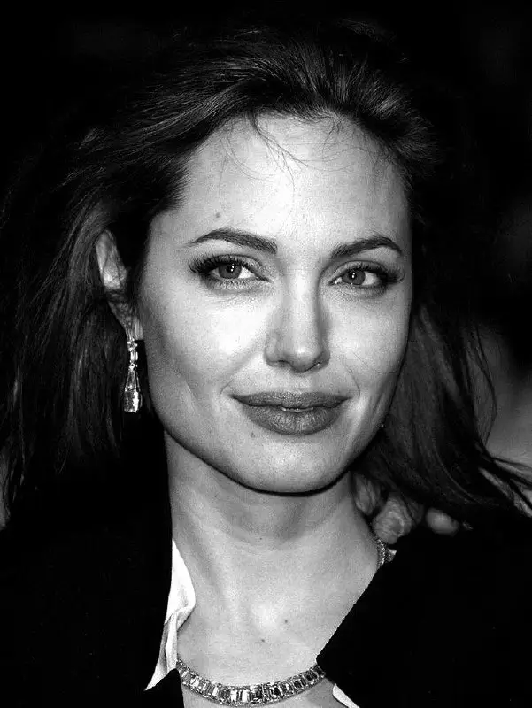 Angelina Jolie