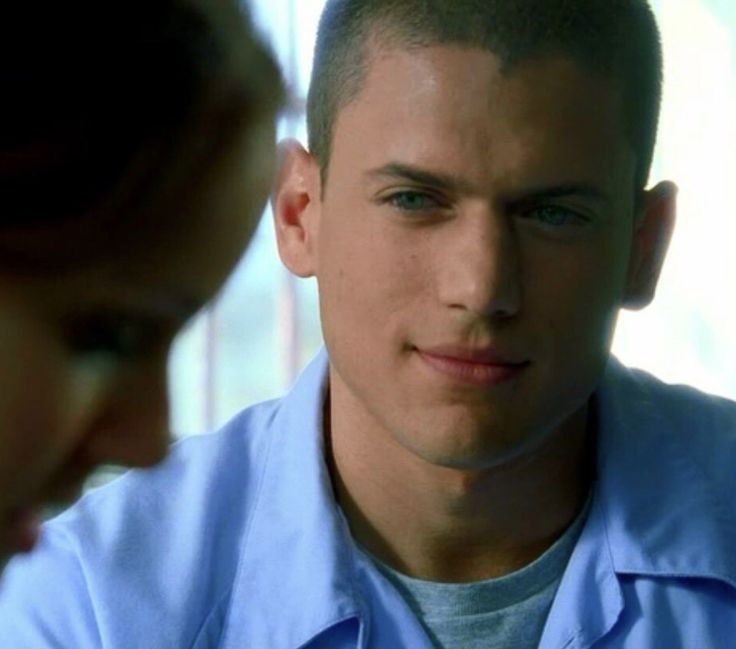 Я **binged Prison break** 1 сезон …