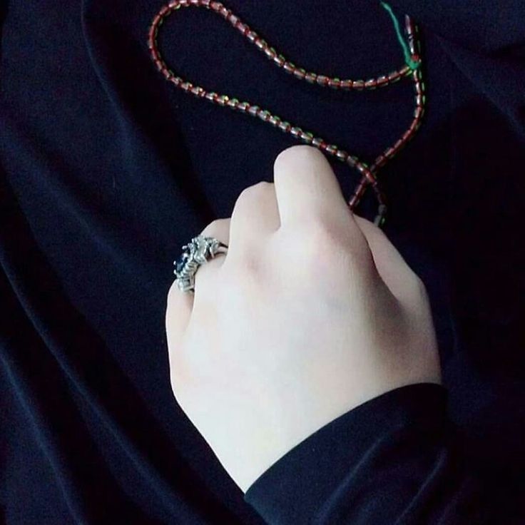 **اللهم أسعدنا سعادة لا يُعقبها حُزن