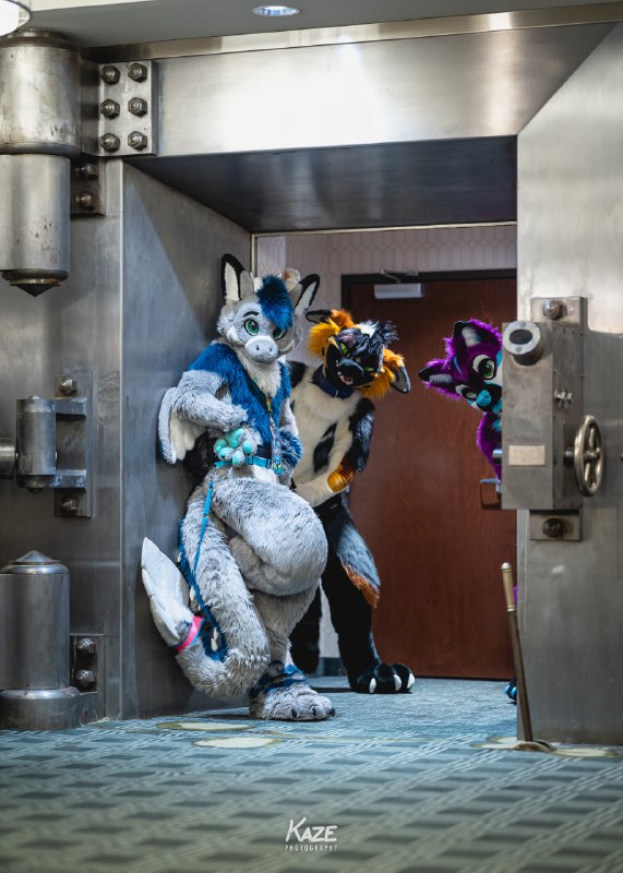 Looking for a room for [#Anthrocon](?q=%23Anthrocon)? …