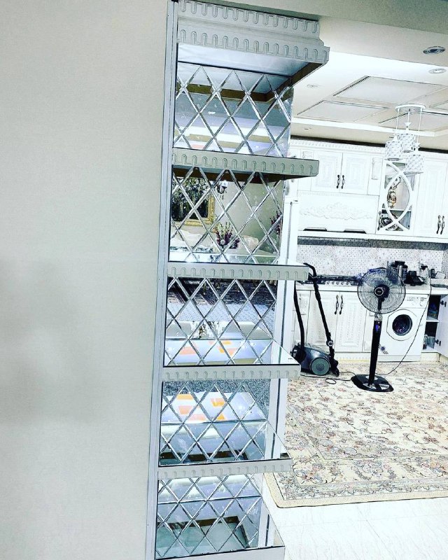 آینه دکوراتیو آنتیک