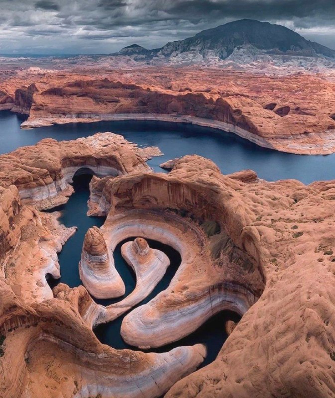 [#luoghi](?q=%23luoghi) [#culture](?q=%23culture) Reflection Canyon, Utah, Usa***🇺🇸***