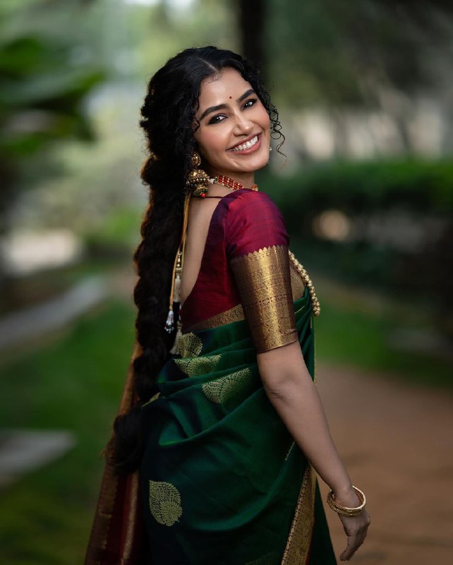 Anupama Parameswaran 💃