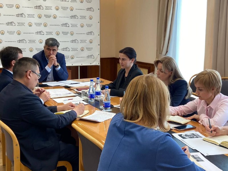 В соответствии с распоряжением Главы Республики …