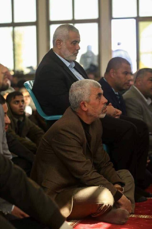 مجاهد بزرگ یحـیی سنوار و دکتر …
