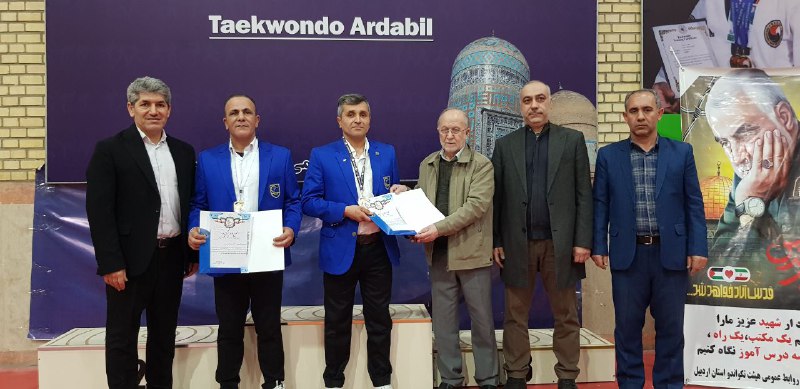 ***?***تجلیل از داوران برگزیده مسابقات خردسالان …