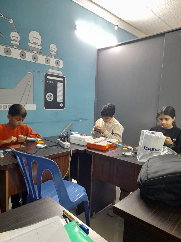ترم ۷ الکترونیک