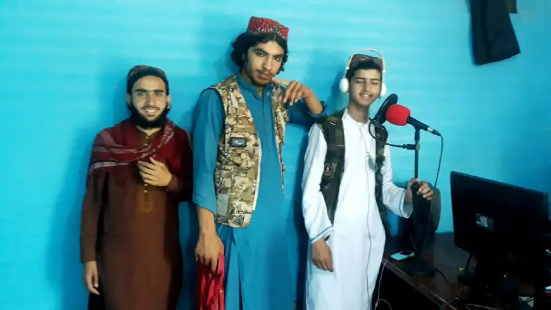 ملال مسافر وردګ