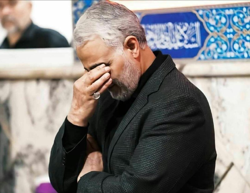 لا تسأل عن سبب بكائهم..