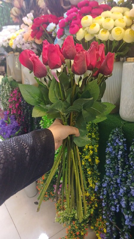 گل شاخه ای غنچه لمسی***?***