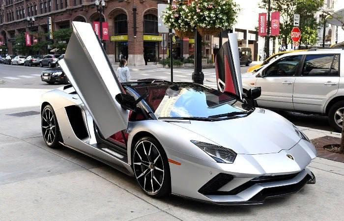 Lamborghini Aventador S LP 740 4