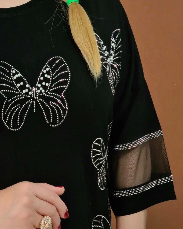 لباس فروشی زنانه( تک و عمده)
