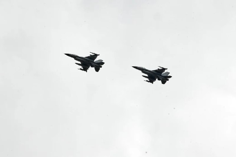 Ukrayna F-16 qırıcılarının növbəti partiyasını təhvil …