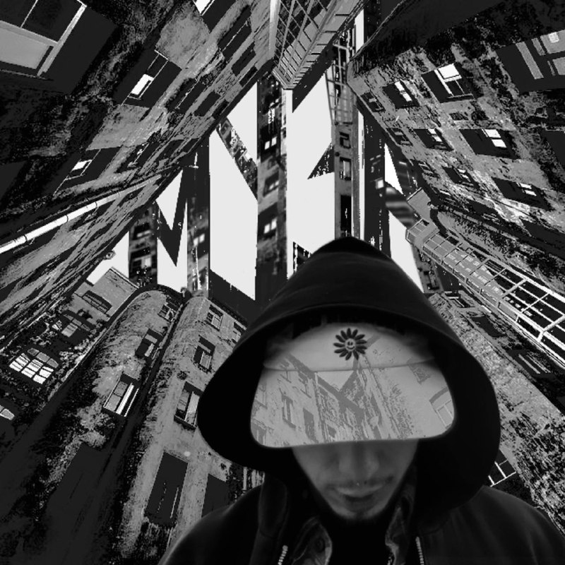 Премьера трека «муза»