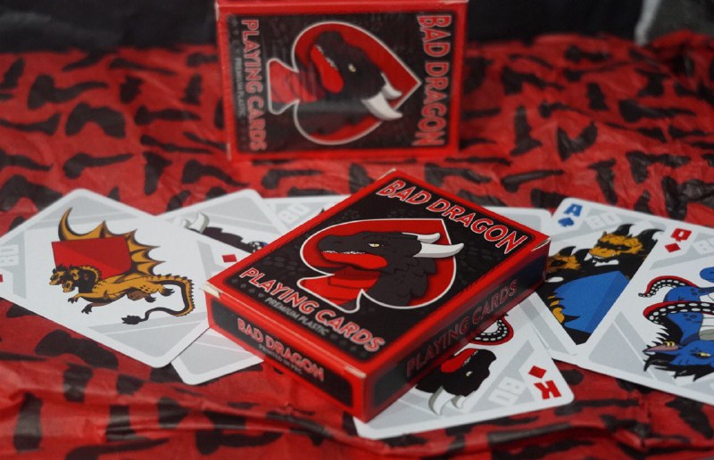 Игральный карты пластиковые [PREMIUM](https://bad-dragon.com/products/playingcards)