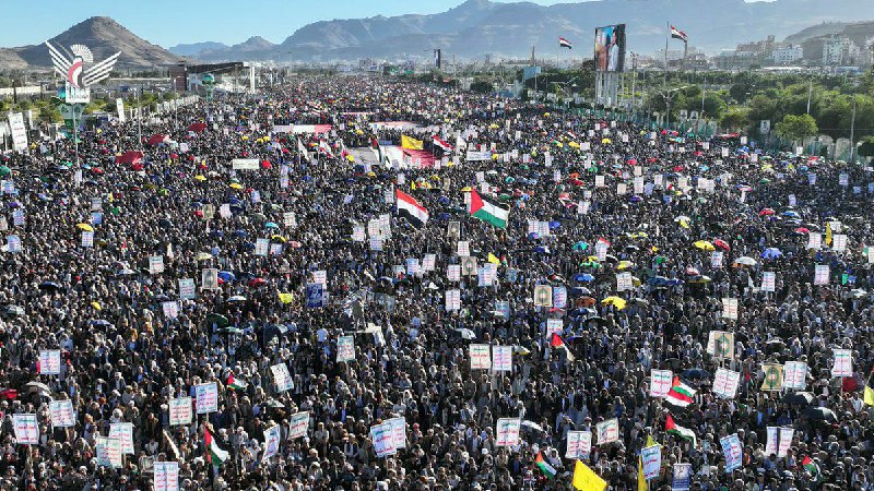 **عندما ينشغل العالم بأمور أخرى تنشغل …