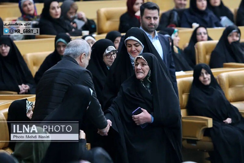 **در این تصویر چند عضو خانواده …