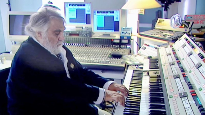 A full 2-hour film about Vangelis …