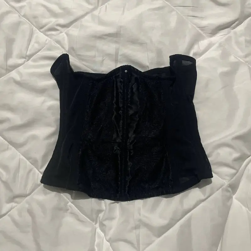 underbust corset