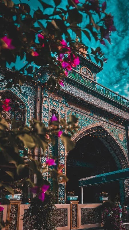 تسألُنی کیفَ أنت؟