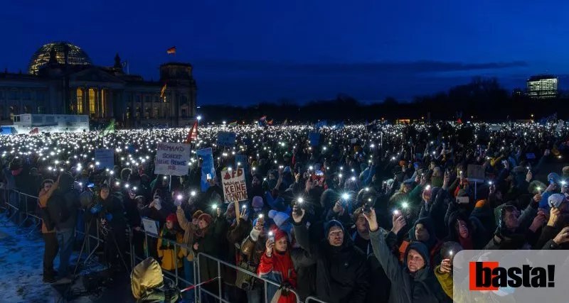 En Allemagne, le parti d'extrême droite …