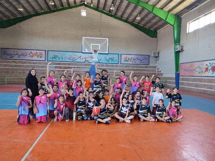 برد شیرین بسکتبالیست های اشنویه
