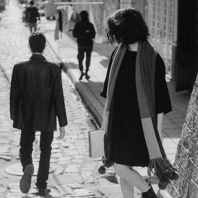 ئەوکەسەی کەئاشقی بوم ئێستا وەری ناگرمەوە …